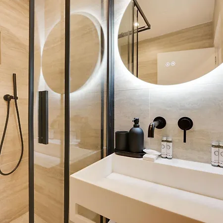 Chic - 1br-4p -ac- Marais-vosges * Parigi